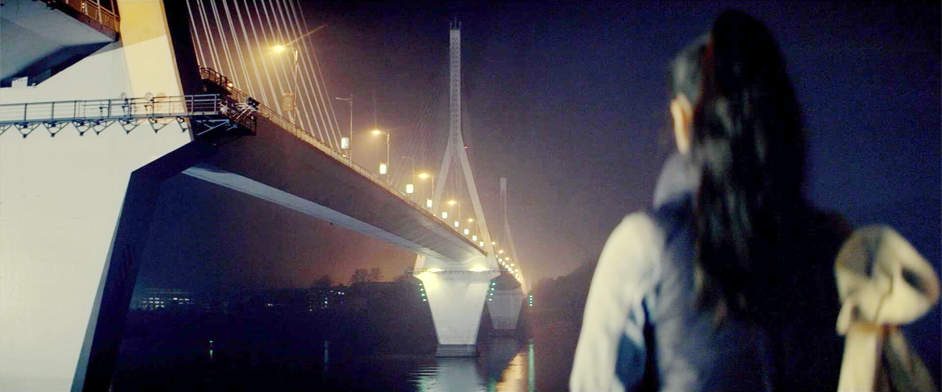 小玉桥下过夜
