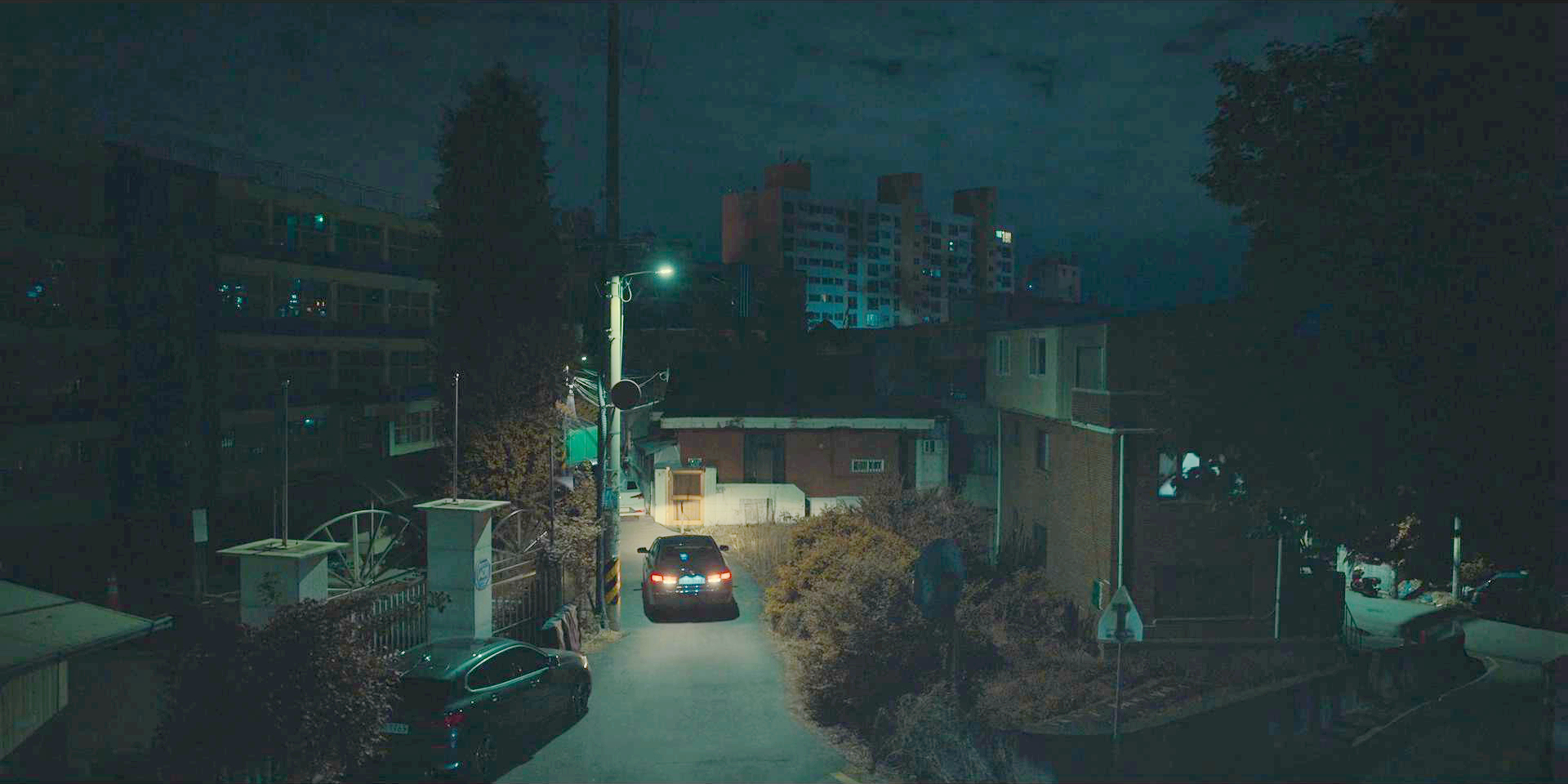 姜贤南母女逃跑