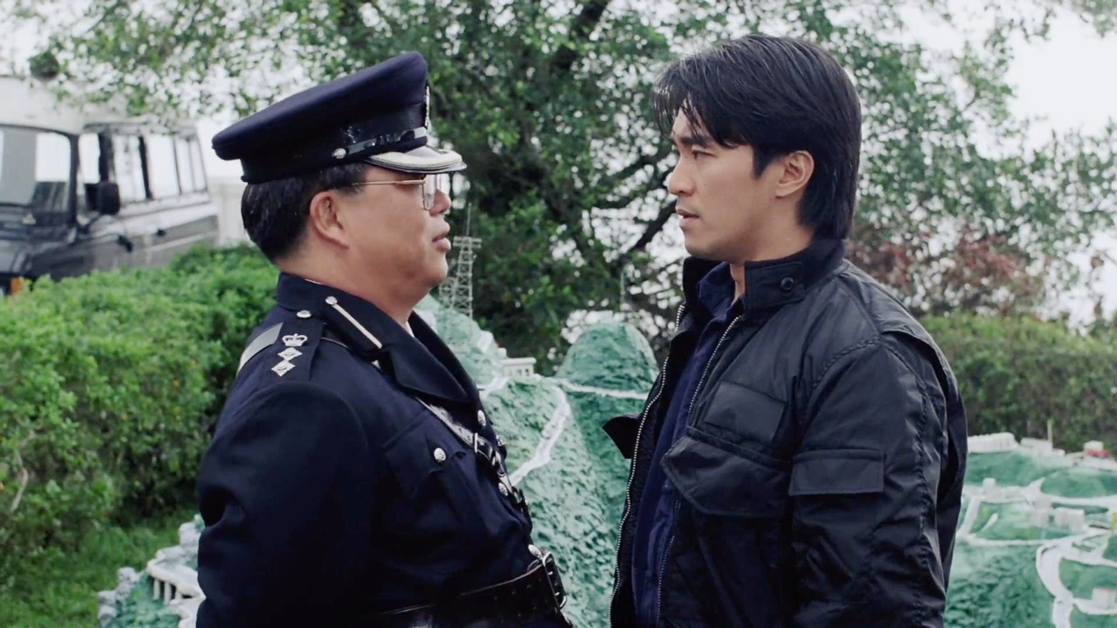 警署
