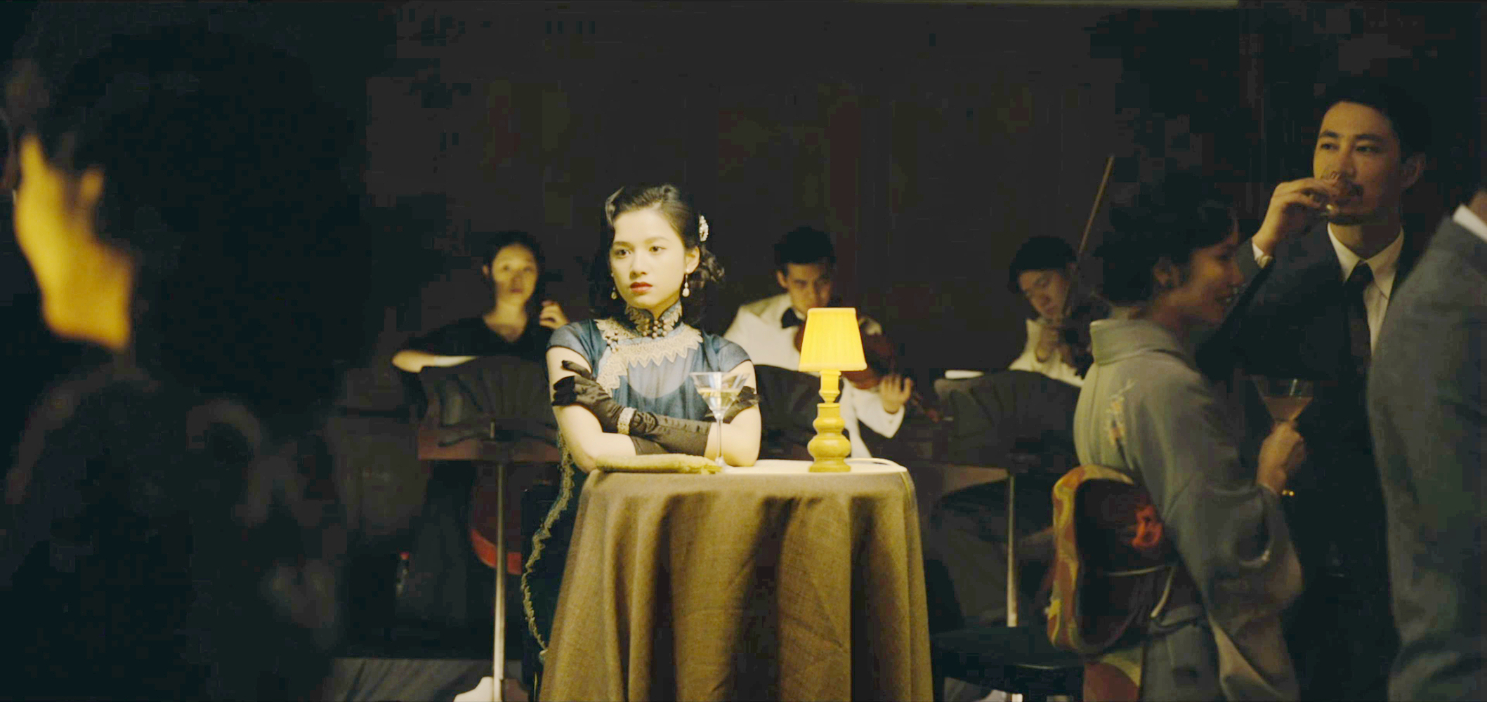 何主任家/酒吧