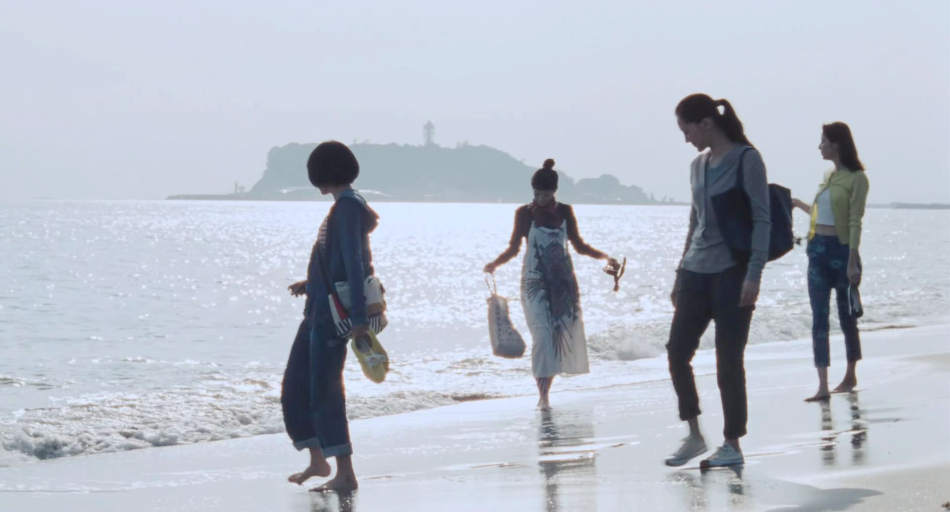 海边散步
