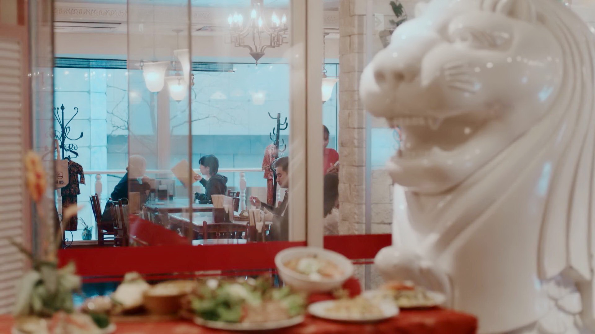 麻美和美佐吃午餐