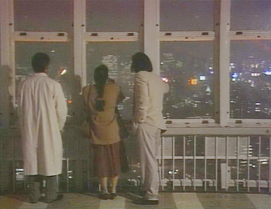 三人同游东京铁塔