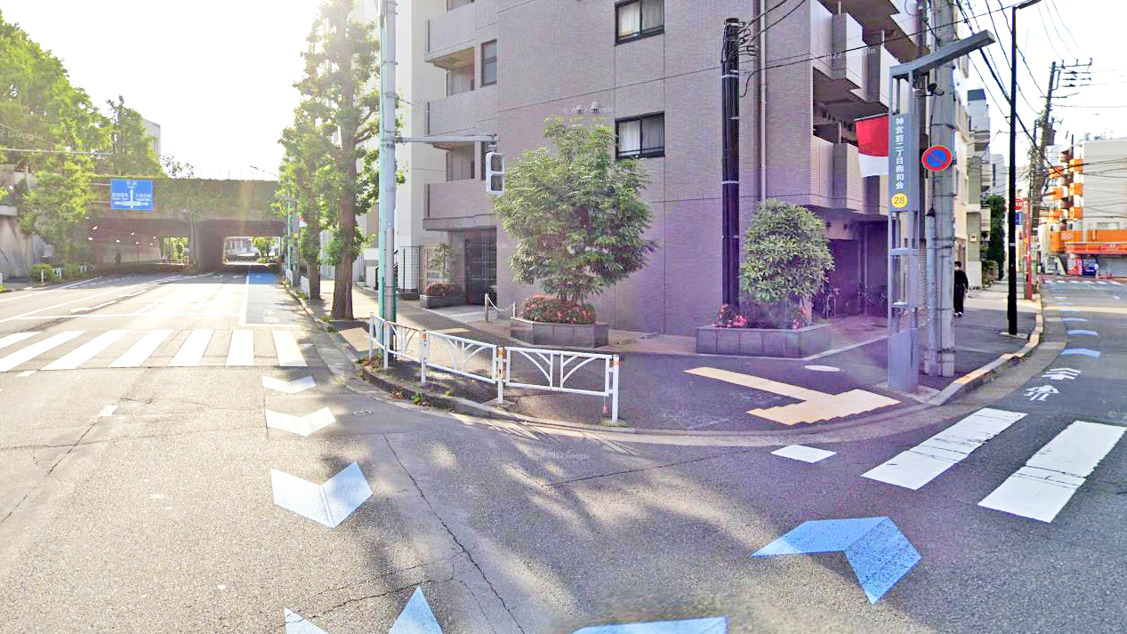 神宫前二丁目路口