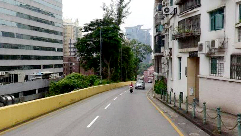 加思栏马路