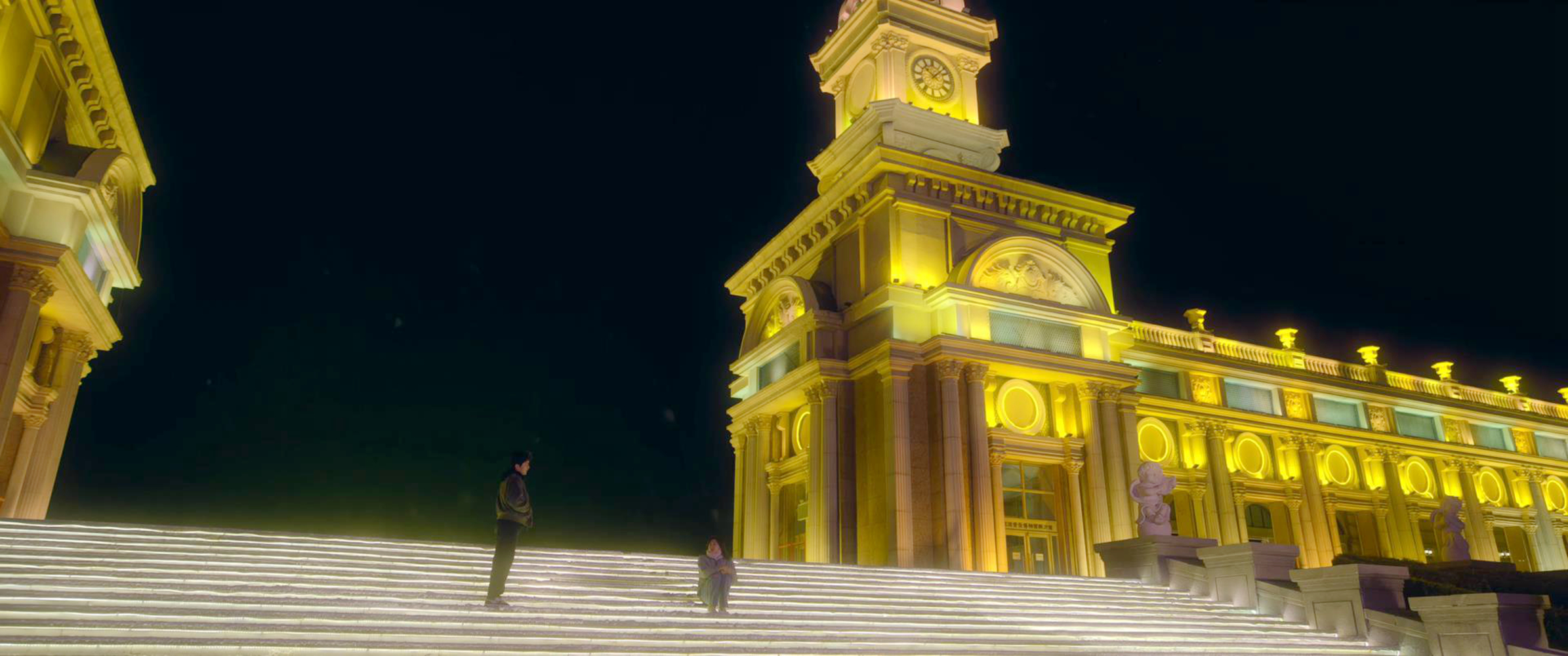 陈见夏痛哭