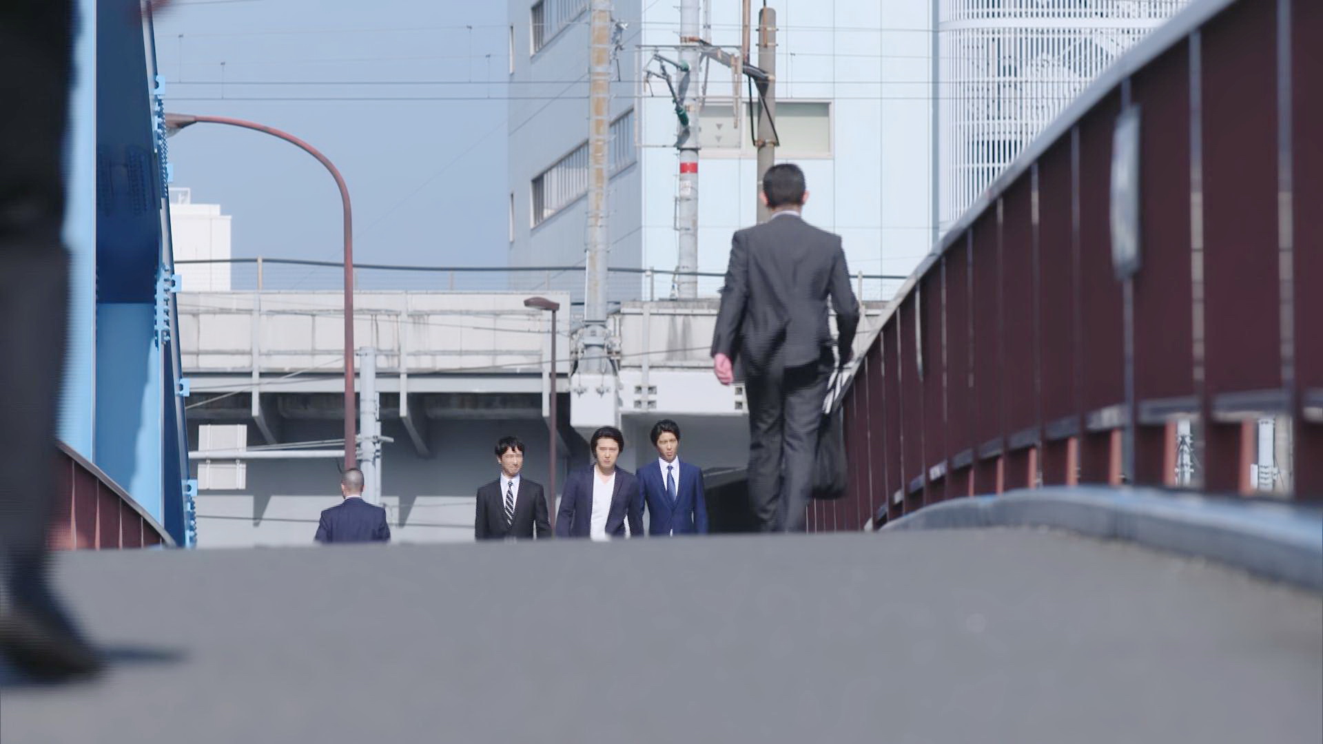 前往Fox公司路上