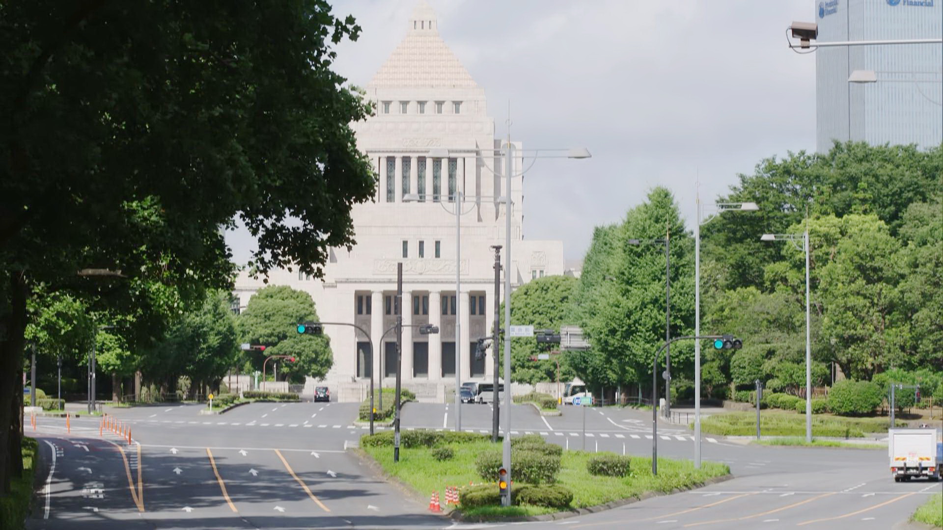 白井前往帝国航空