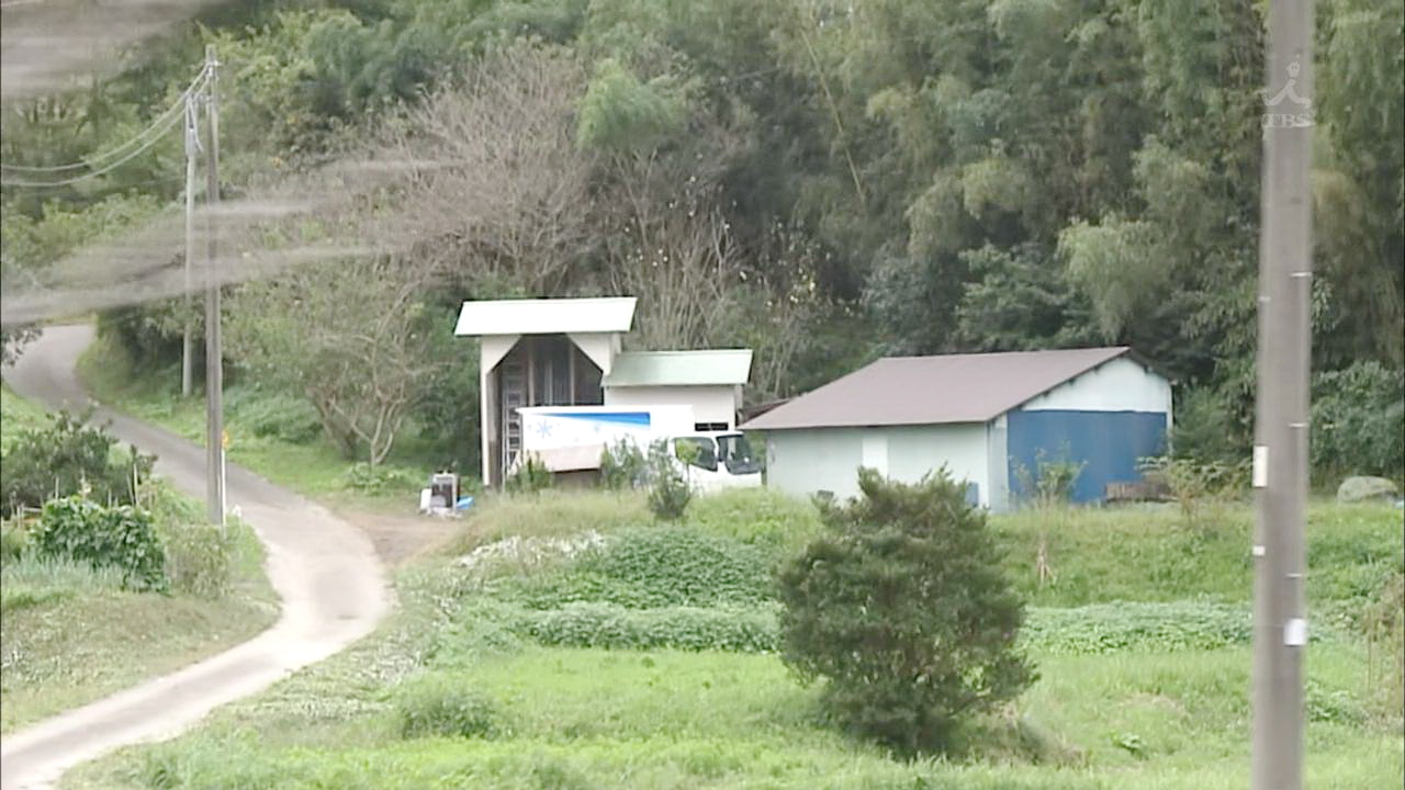 三澄和久部登上冷藏车