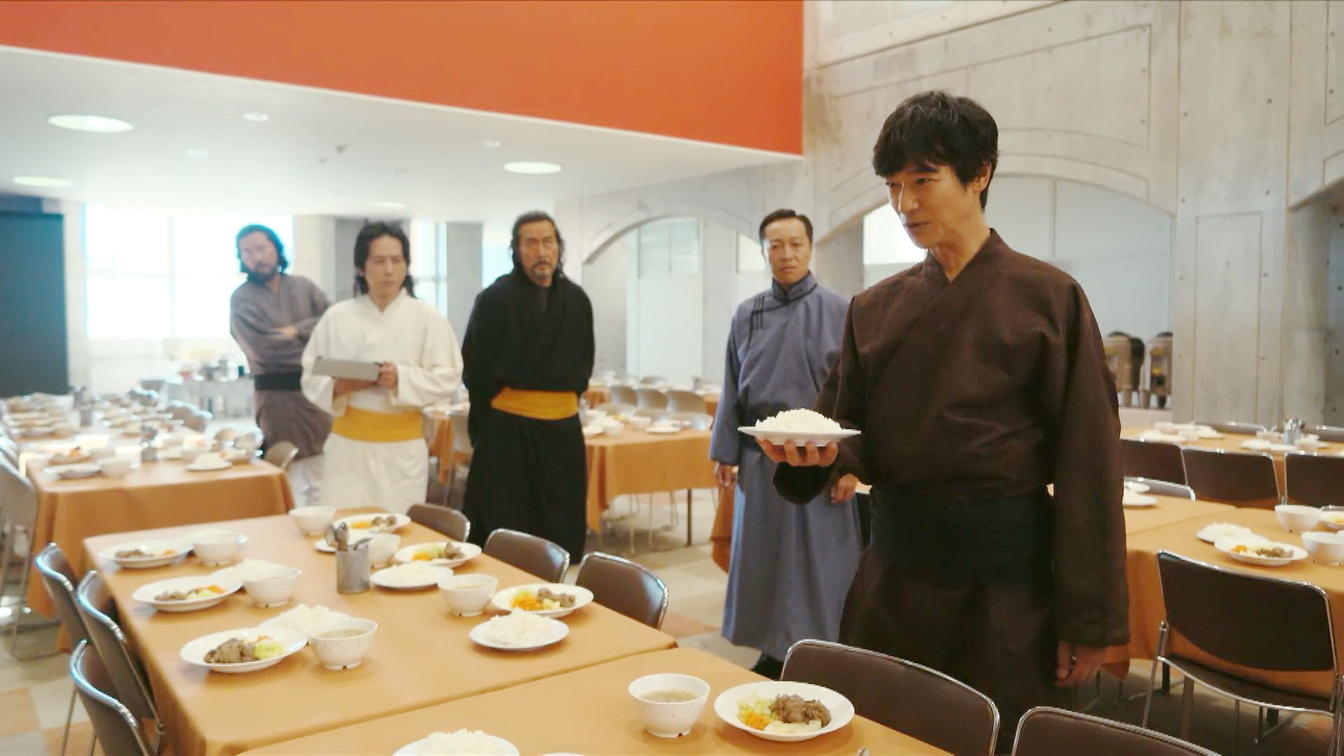 孤儿院食堂
