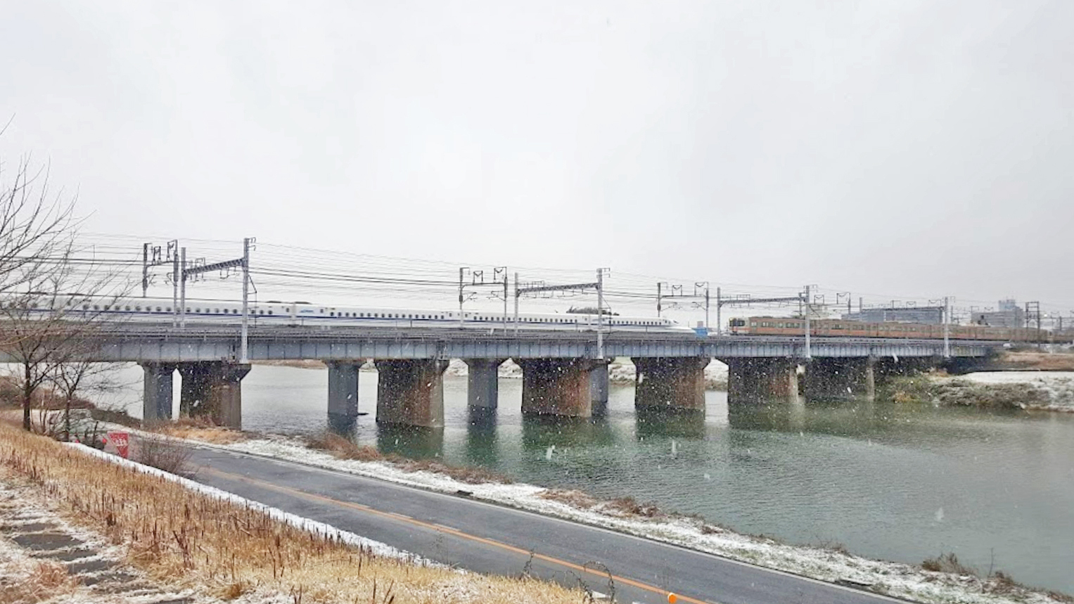 东海道新干线庄内川桥