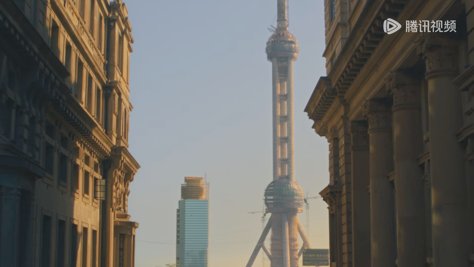 眺望东方明珠