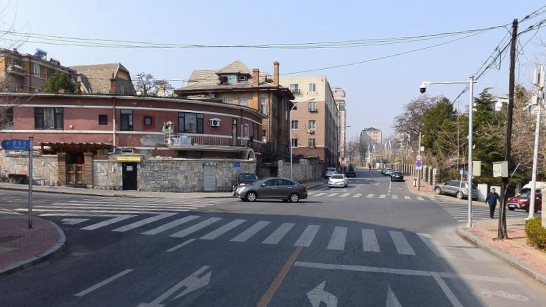 南山街与望海街交叉口