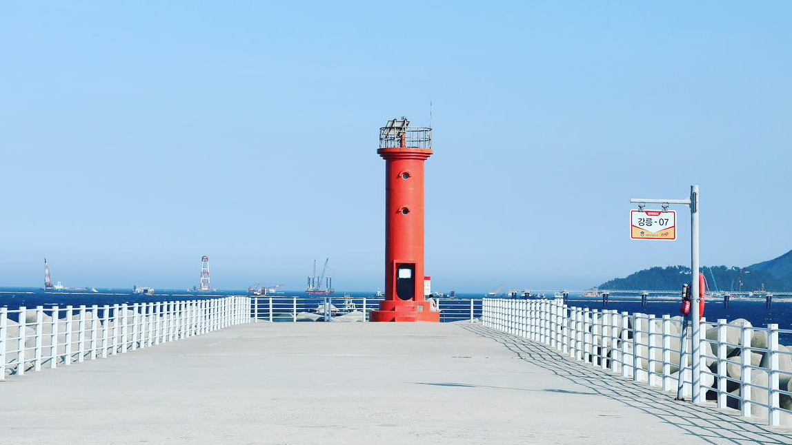 凤浦港灯塔