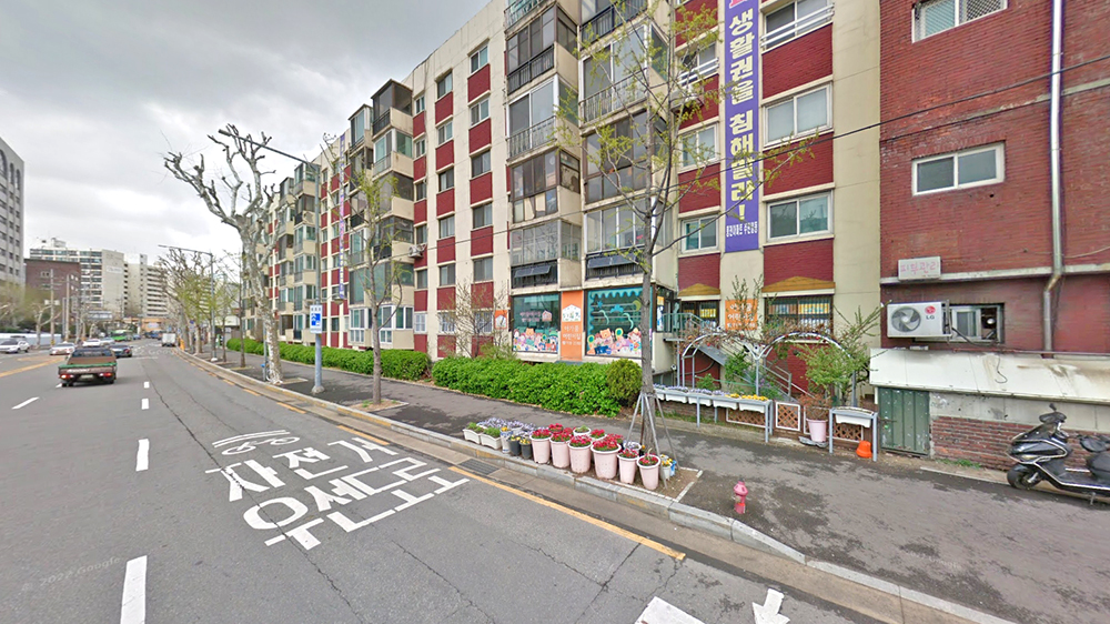 现代元晓路中心前交叉路口
