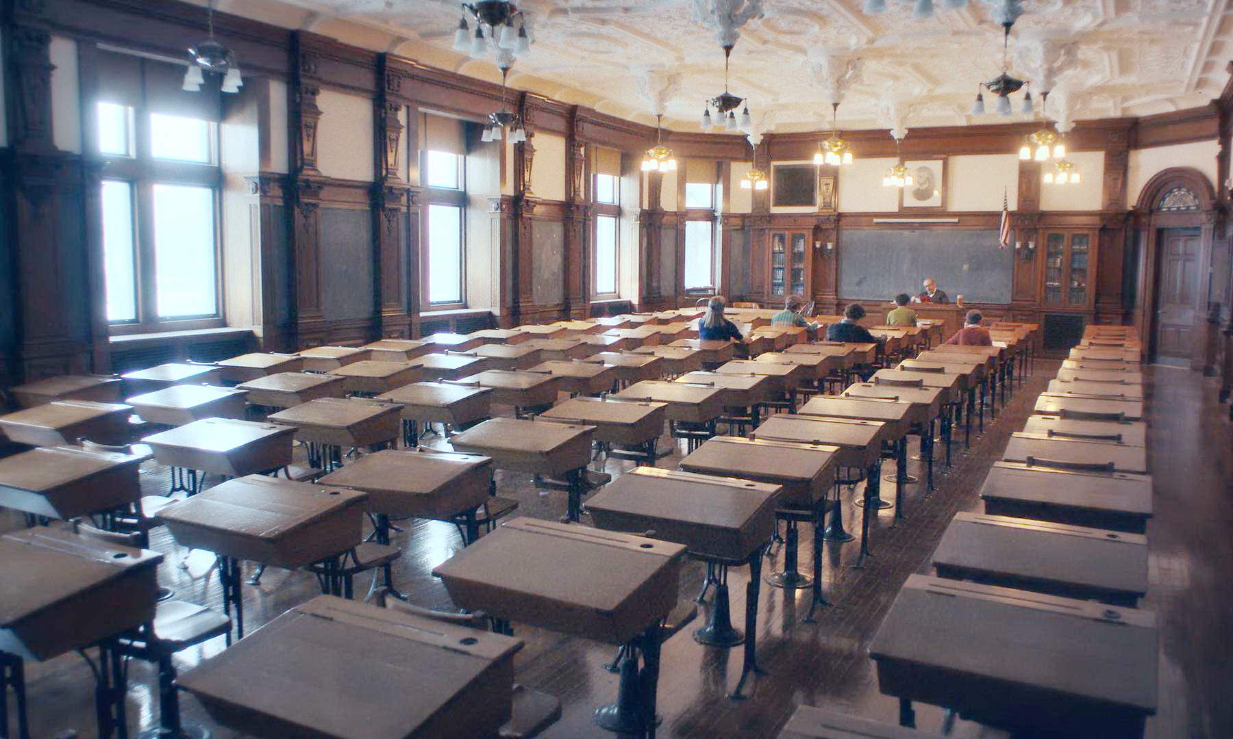 巴顿学院
