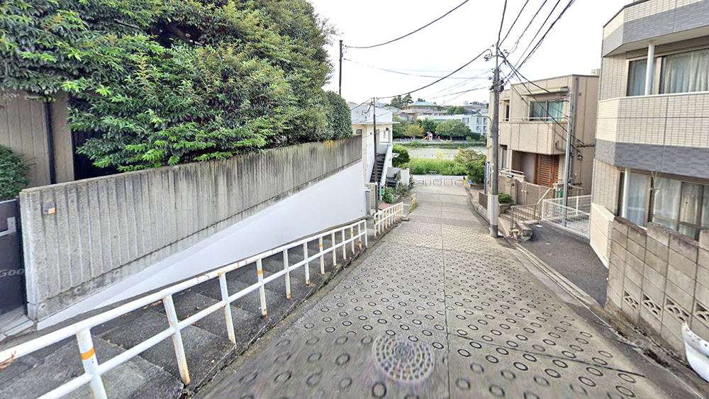 上池台1丁目37番3号坡道
