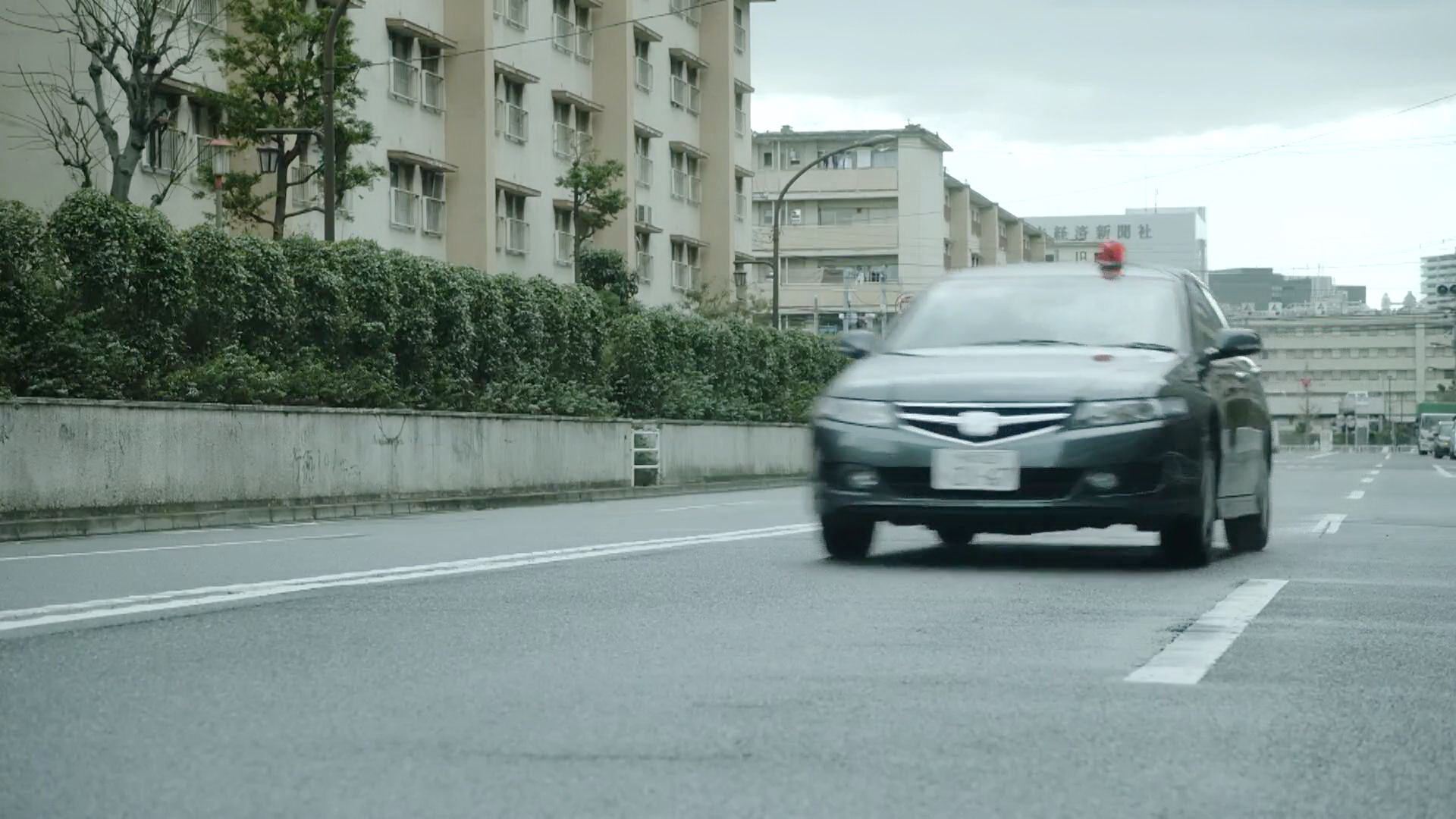 警车调头