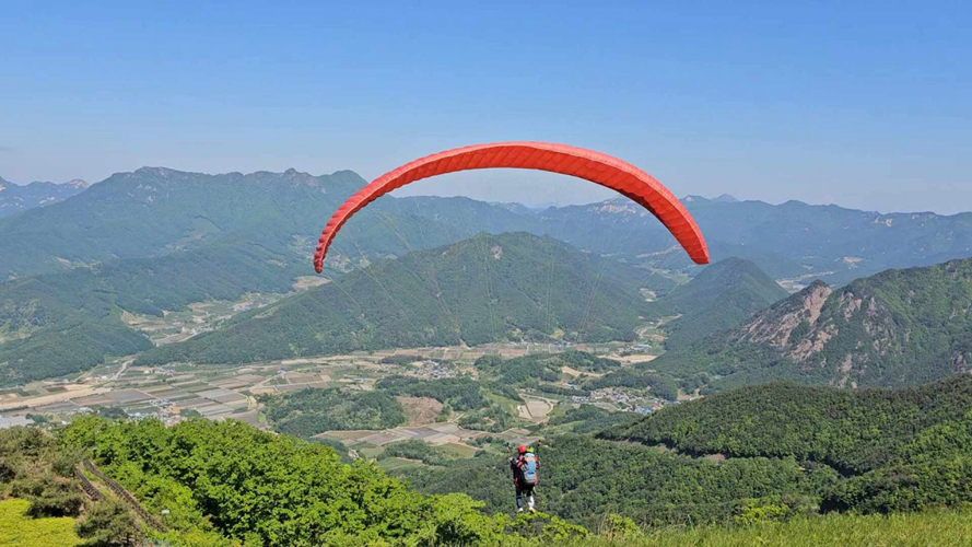 闻庆滑翔乐园起飞场