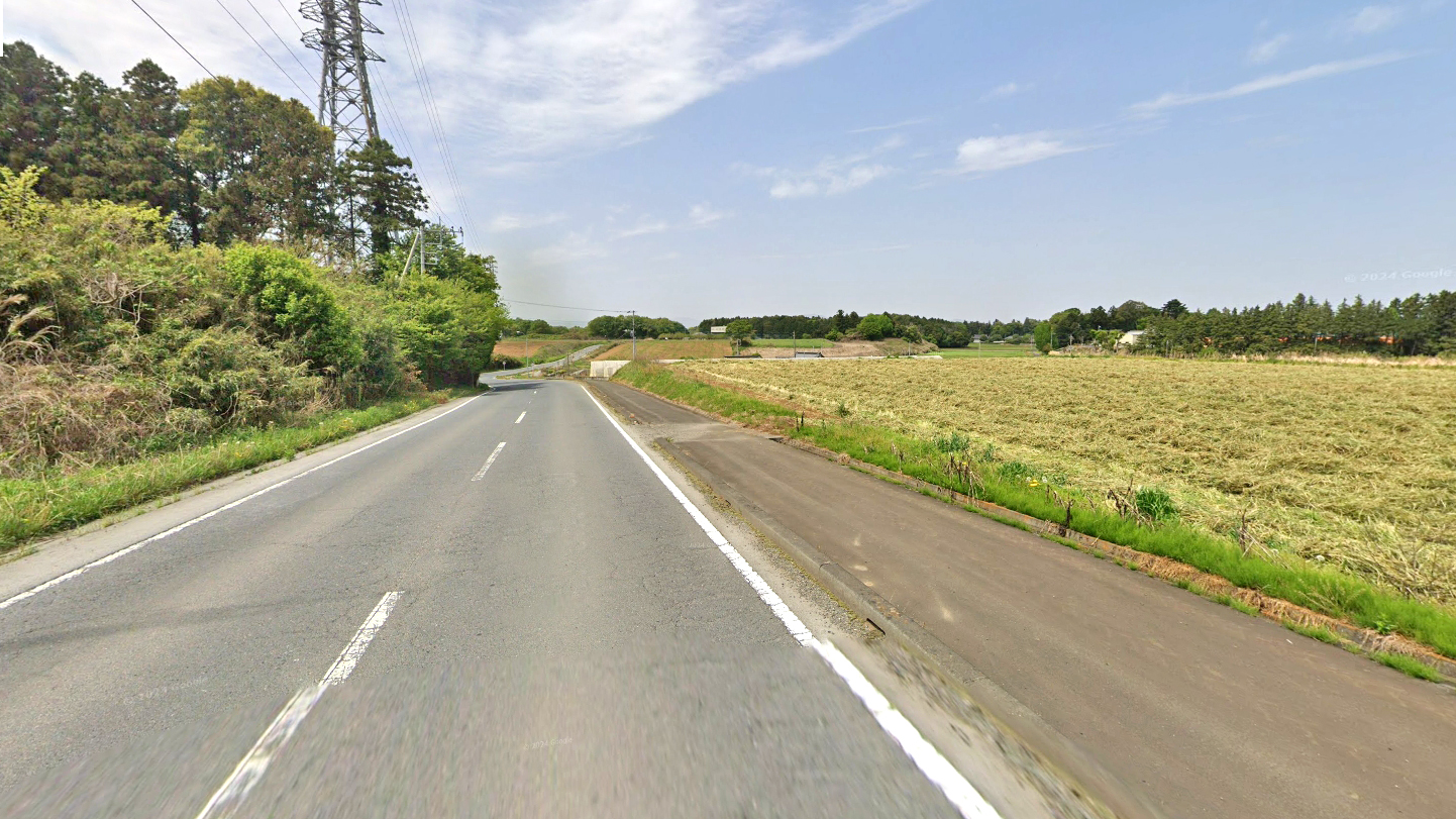 瓜路鹤田城迹附近路段