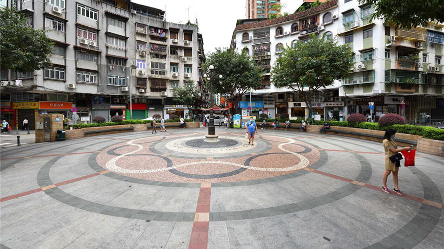 嘉路米耶圆形地