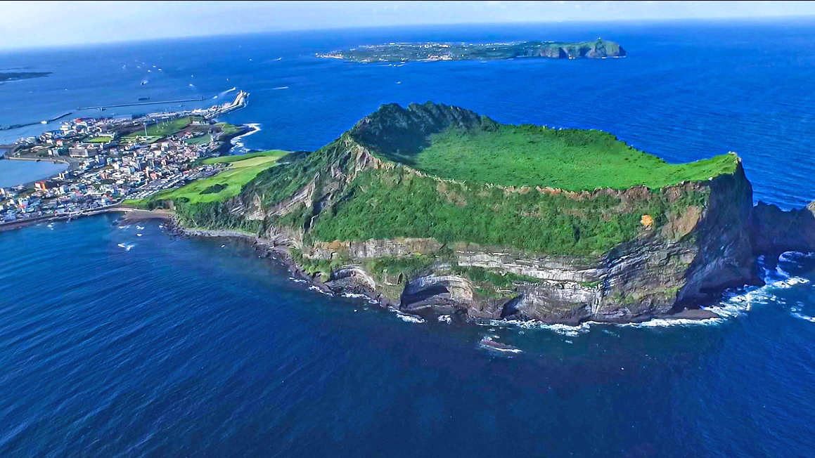 城山日出峰
