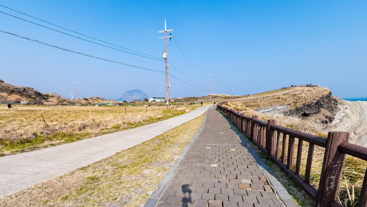最南端海岸路 松岳山南段