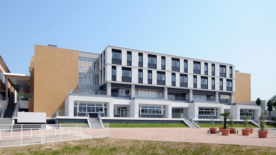 鹤见大学附属中学校及高等学校