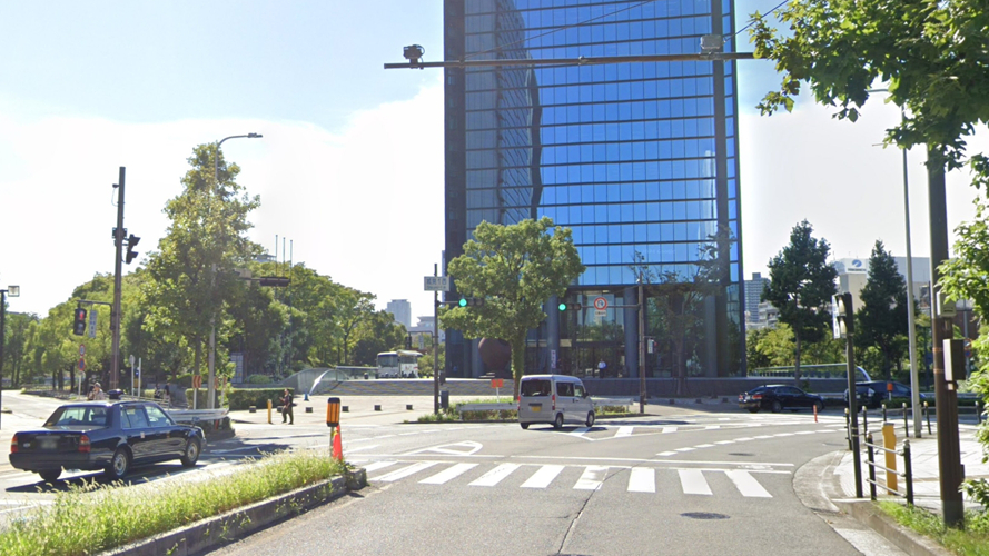 城见1西路口