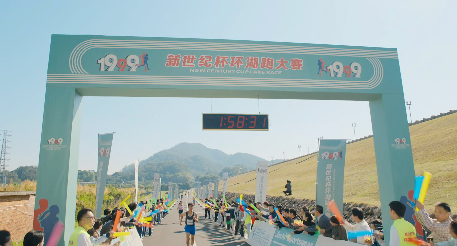 黄遇奇训练/环湖跑