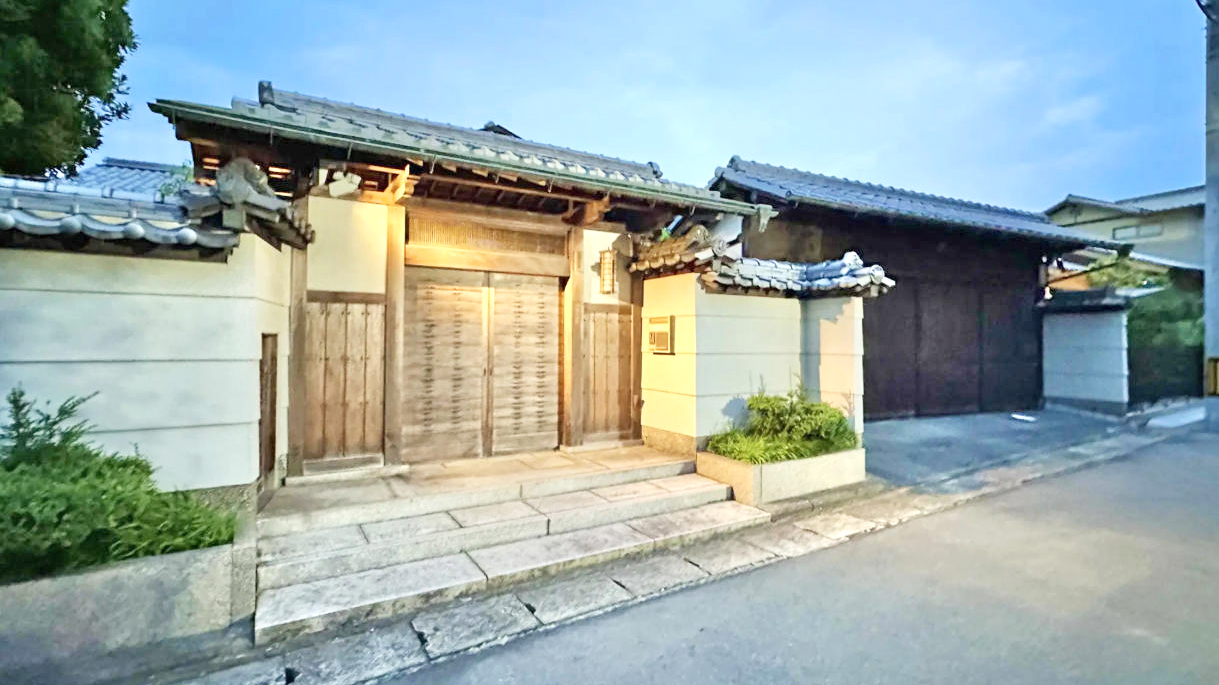 矢吹住宅