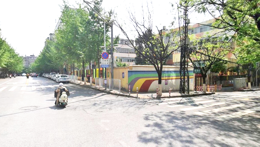 文林街与钱局街交叉口