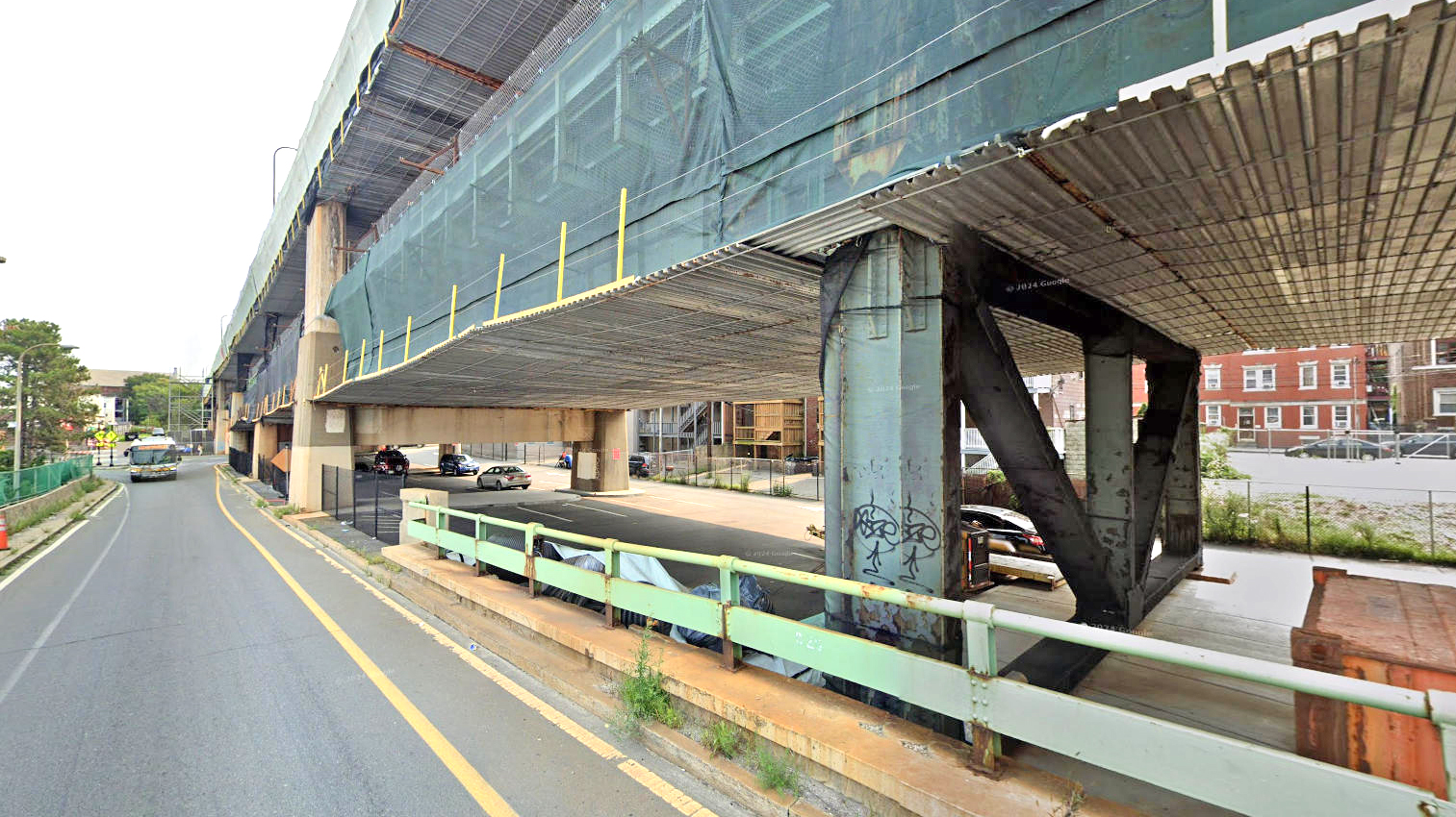 栗树街130号高架道路