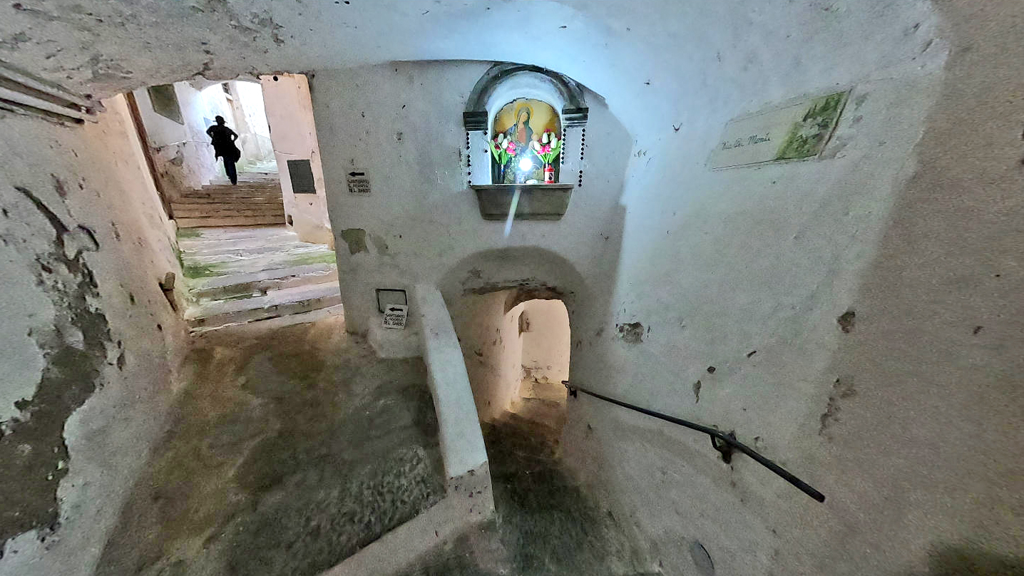 山街与皮埃迪蒙特街交叉口